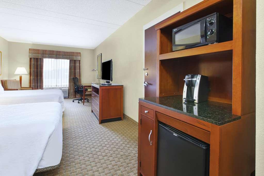 Hilton Garden Inn Clarksburg Rom bilde