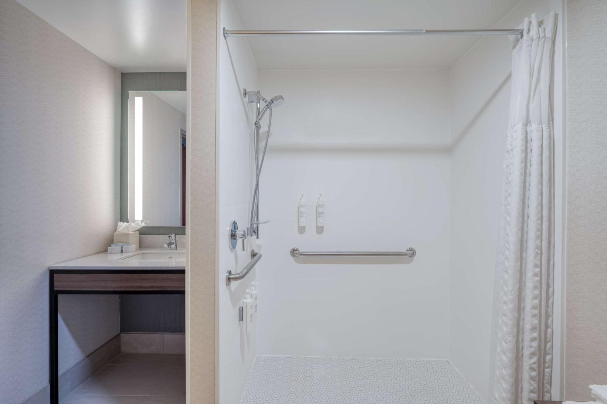 Hilton Garden Inn Clarksburg Eksteriør bilde